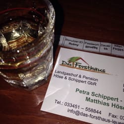 Das Forsthaus - Apfelschnaps aufs Haus. Für das WLAN muss man unterschreiben??!! Hier kein! Netz