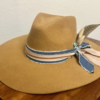The Dusty Halo - My new hat - Jewelry Near Me - Bandera, Texas The Dusty Halo - My new hat - Jewelry Near Me - Bandera, Texas