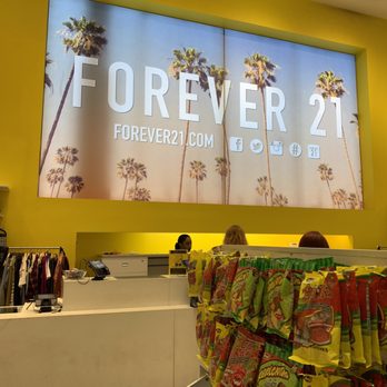 Forever 21 - Register - Women's Clothing Near Me - New York, New York Forever 21 - Register - Women's Clothing Near Me - New York, New York