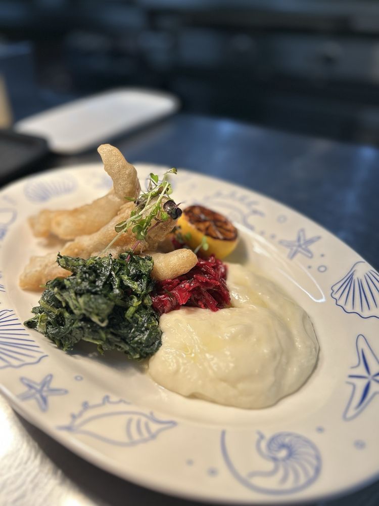 Food from Yanni's Taverna