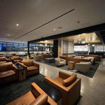 United Club Lounge - Airport Lounges Near Me - Denver, Colorado United Club Lounge - Airport Lounges Near Me - Denver, Colorado