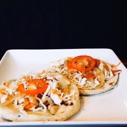El Maná - Pupusas