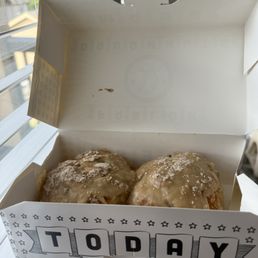 Donuts Donuts