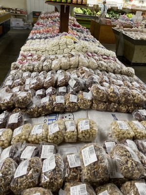 Sonoma Valley Fruit Basket by null