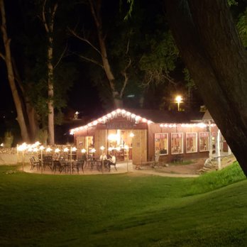 Showdowns Restaurant - Beautiful evening, excellent food! - Music Venues Near Me - Tropic, Utah Showdowns Restaurant - Beautiful evening, excellent food! - Music Venues Near Me - Tropic, Utah