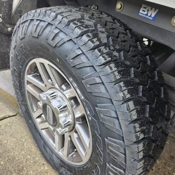 Radial Tire Service - Love the look! - Tires Near Me - Sacramento, California Radial Tire Service - Love the look! - Tires Near Me - Sacramento, California