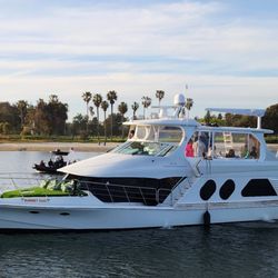 Island Boat MDR - 63ft Island Boat MDR (Sunset Trio)