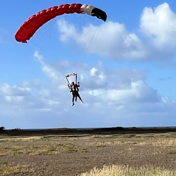 Skydive Kauai - Perfect landing with Rick! Mahalo!!! - Skydiving Near Me Skydive Kauai - Perfect landing with Rick! Mahalo!!! - Skydiving Near Me