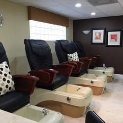 The Salon At St. Armands