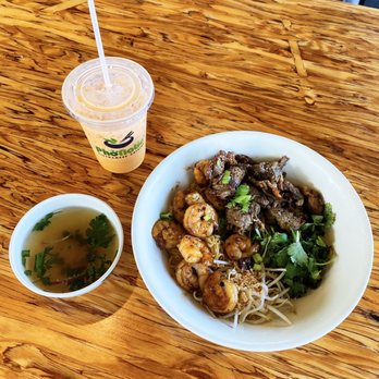 PhoNatic - Round Rock - Sara Bowl - Vietnamese Near Me - Round Rock, Texas PhoNatic - Round Rock - Sara Bowl - Vietnamese Near Me - Round Rock, Texas