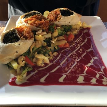 Ravens' Restaurant - Sea Palm Strudel - W/carrots, onions in sesame phyllo, stir-fry broccoli, shiitake, bell pepper + cashews with Umeboshi + wasabi sauces - Vegan Near Me - Mendocino, California Ravens' Restaurant - Sea Palm Strudel - W/carrots, onions in sesame phyllo, stir-fry broccoli, shiitake, bell pepper + cashews with Umeboshi + wasabi sauces - Vegan Near Me - Mendocino, California