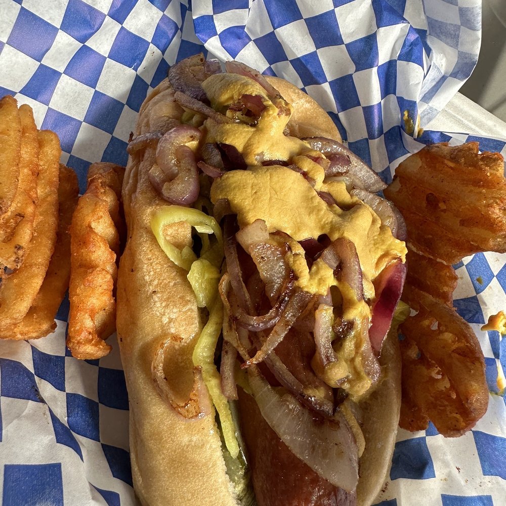 Daddio's Burger - Burgers Near Me - Beaumont, Texas
