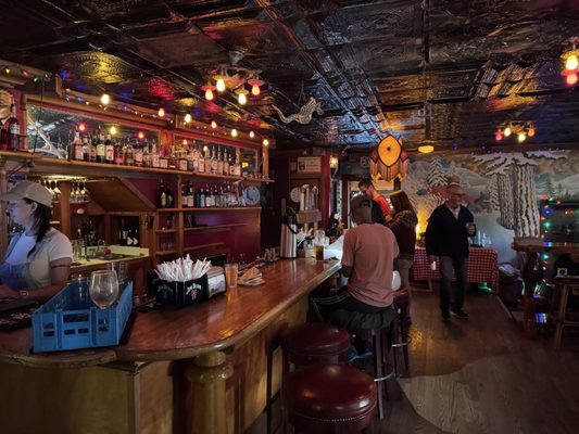 Skyway Bar & Grill by null