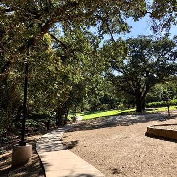 Bachman Park - Shady path - Parks Near Me - Los Gatos, California Bachman Park - Shady path - Parks Near Me - Los Gatos, California