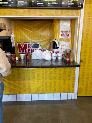 Mr.Menudo Oficial- Bellflower by null