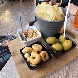 Benny’s Bar - Drink Accompaniments