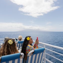 Quicksilver Charters - Maui snorkel boat with snorkel gear in Lahaina.  Great snorkel trip in Maui.   photo opportunities