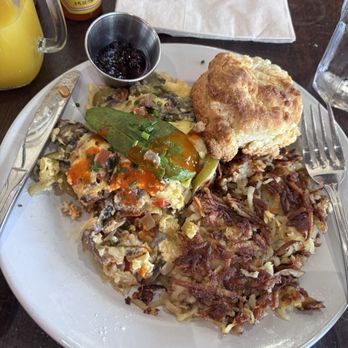 Wilma & Frieda's Cafe - Omelette with fresh baked brisket . - Comfort Food Near Me - Palm Desert, California Wilma & Frieda's Cafe - Omelette with fresh baked brisket . - Comfort Food Near Me - Palm Desert, California