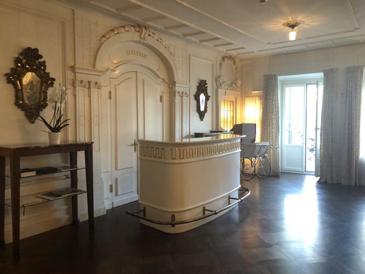 Hotel des Balances by null