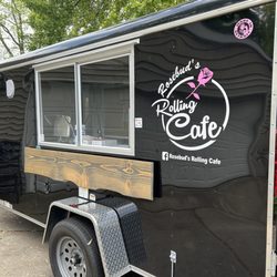 Rosebud’s Rolling Cafe
