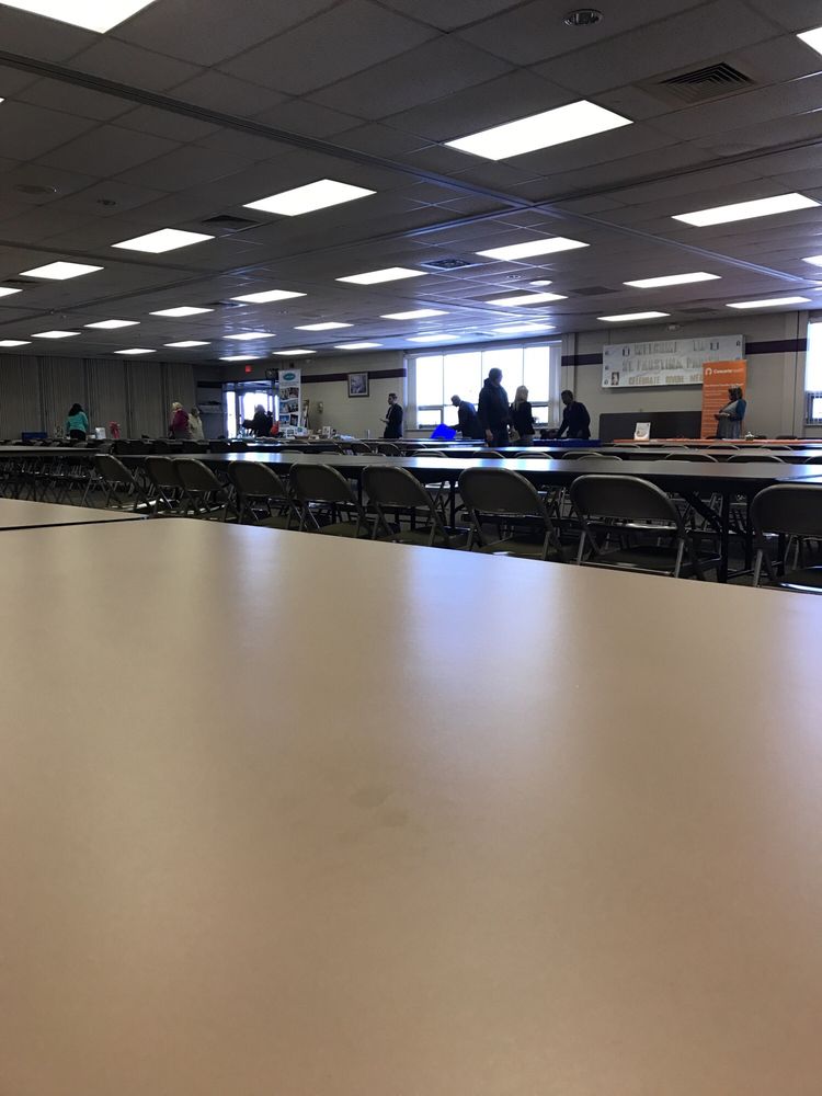 ST FAUSTINA CATHOLIC CHURCH 14025 East Twelve Mile Rd, Warren