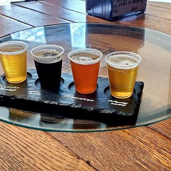 Grumpy Old Men Brewing - Grumpy's beer sampler - Breweries Near Me - Blue Ridge, Georgia