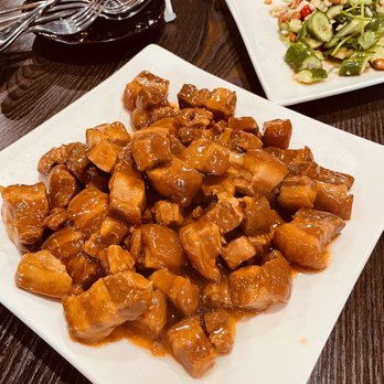 Flaming Mountain - Braised pork belly - Chinese Near Me - Tampa, Florida