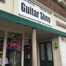 Scott Harris Guitar Shop - front entrance