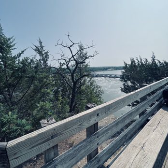 Starved Rock State Park - Parks Near Me - Utica, Illinois