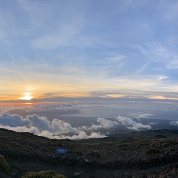 Maui Stargazing - Haleakala - Tours Near Me - Kula, Hawaii Maui Stargazing - Haleakala - Tours Near Me - Kula, Hawaii