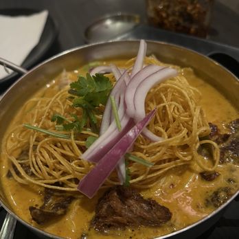 Plumeria - Khao Soi - Thai Near Me - San Diego, California