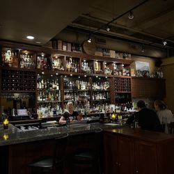 Bistro 101 - Great cocktails and Mixologist!!!!!