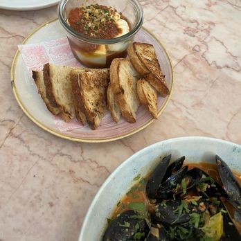 Paradiso - Burrata and Mussels - Bars Near Me - Dallas, Texas Paradiso - Burrata and Mussels - Bars Near Me - Dallas, Texas