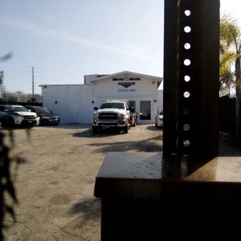 Pro Tow & Transport - Santa Monica location thieves - Towing Near Me - Gardena, California Pro Tow & Transport - Santa Monica location thieves - Towing Near Me - Gardena, California