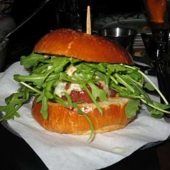 The Edison - Kobe beef sliders - Cocktail Bars Near Me - Los Angeles, California The Edison - Kobe beef sliders - Cocktail Bars Near Me - Los Angeles, California