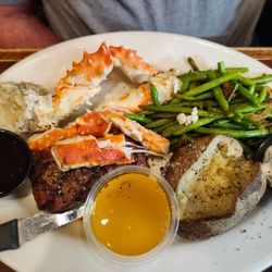 Louie's Steak & Seafood