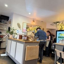 The Sunday - Register and yelp waitlist station