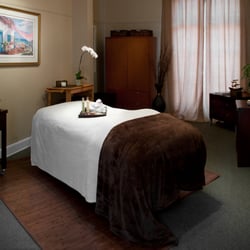 Organic Aesthetics - Face and body waxing with organic soy waxes, Novalash-Liquifan Lash Extensions, Eyelash & Eyebrow Tinting