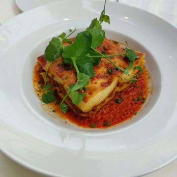 Le Bistro Marbeuf - Lasagna Bolognese - French Near Me - Paris, 75