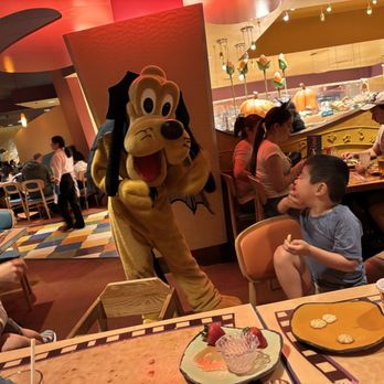 Goofy's Kitchen - Pluto came & said woof! - American Near Me - Anaheim, California Goofy's Kitchen - Pluto came & said woof! - American Near Me - Anaheim, California