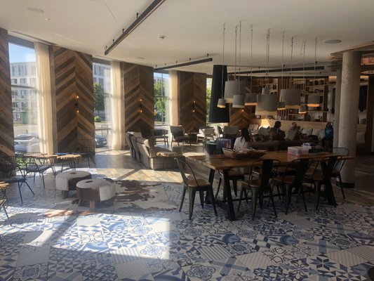 Urban Lodge Hotel by null