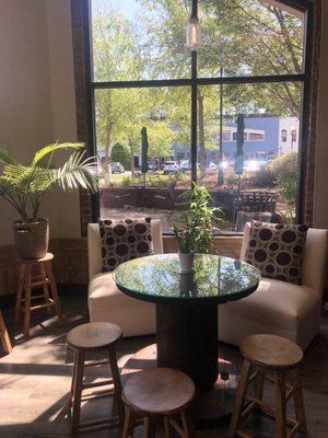 DaéBreak Café by null