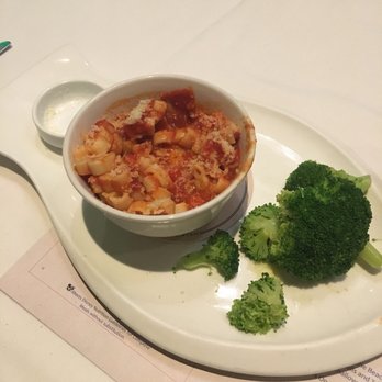 Flying Fish - $13 macaroni with canned tomato sauce. Not good. - Seafood Near Me - Orlando, Florida Flying Fish - $13 macaroni with canned tomato sauce. Not good. - Seafood Near Me - Orlando, Florida