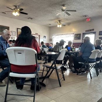 Grandpa's Kitchen - Seating area. - Breakfast & Brunch Near Me - Kingman, Arizona Grandpa's Kitchen - Seating area. - Breakfast & Brunch Near Me - Kingman, Arizona