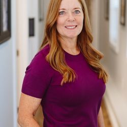 Debra Sheehan, DC