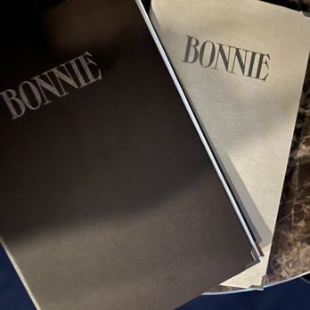 Bonnie - Bars Near Me - Paris