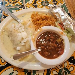 La Cabana Cafe - enchiladas ranchero and charro beans