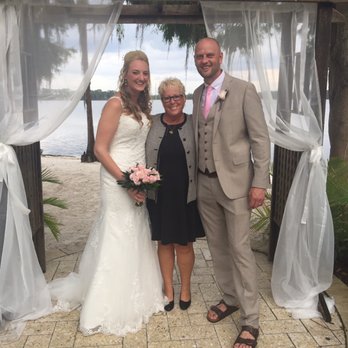 I Marry Couples - wedding at Paradise Cove, lake buena Vista, Florida - Officiants Near Me I Marry Couples - wedding at Paradise Cove, lake buena Vista, Florida - Officiants Near Me