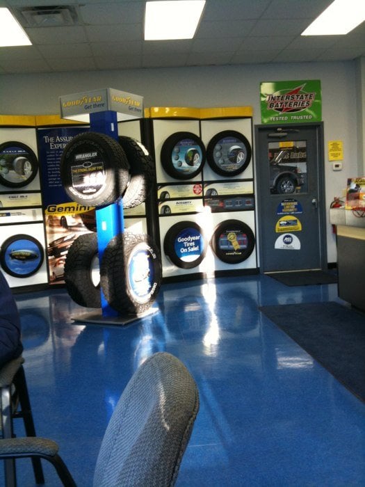 DRAPER TIRE & AUTOMOTIVE Updated September 2024 4207 Bemiss Rd