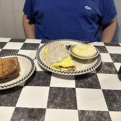 Mrs. Macs Fillin Station - The Raptor with grits and toast.
